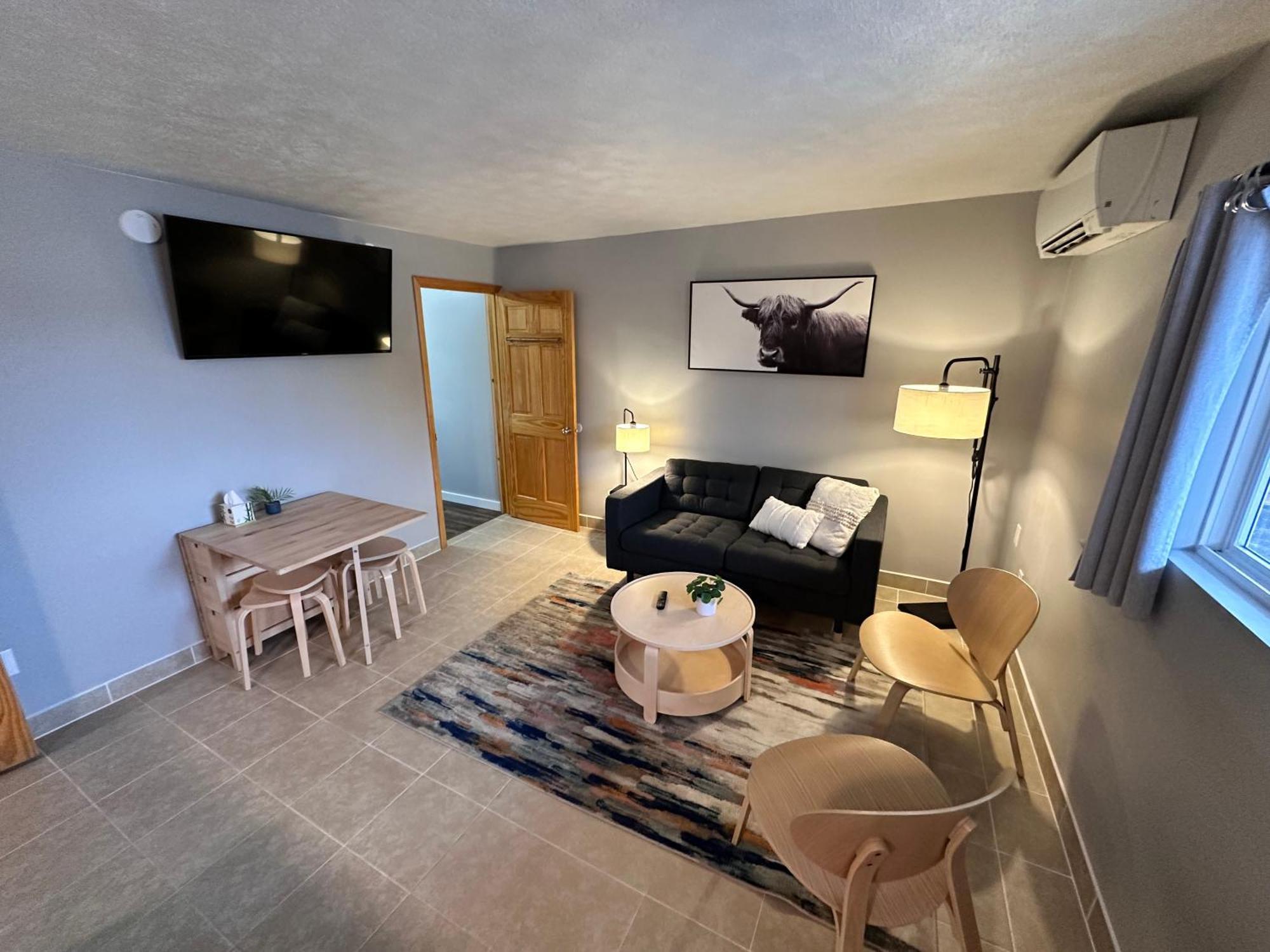 North Coast Place Aparthotel Marquette